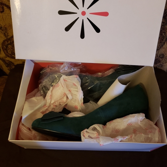 ‼️SOLD‼️⭐NIB⭐ Isaac Mizrahi Live! Suede Wedge 6.5 - Picture 9 of 10